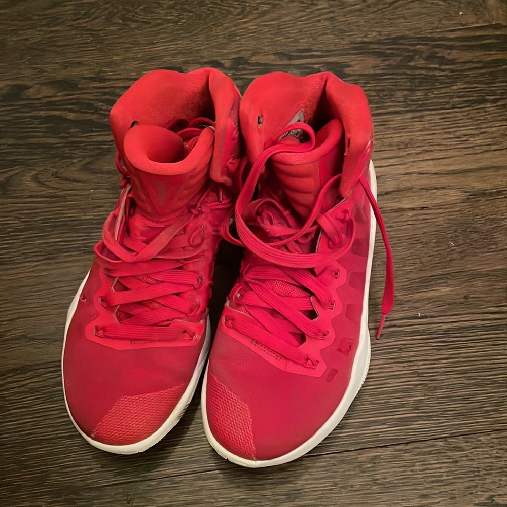 Nike Hyperdunks - image 2